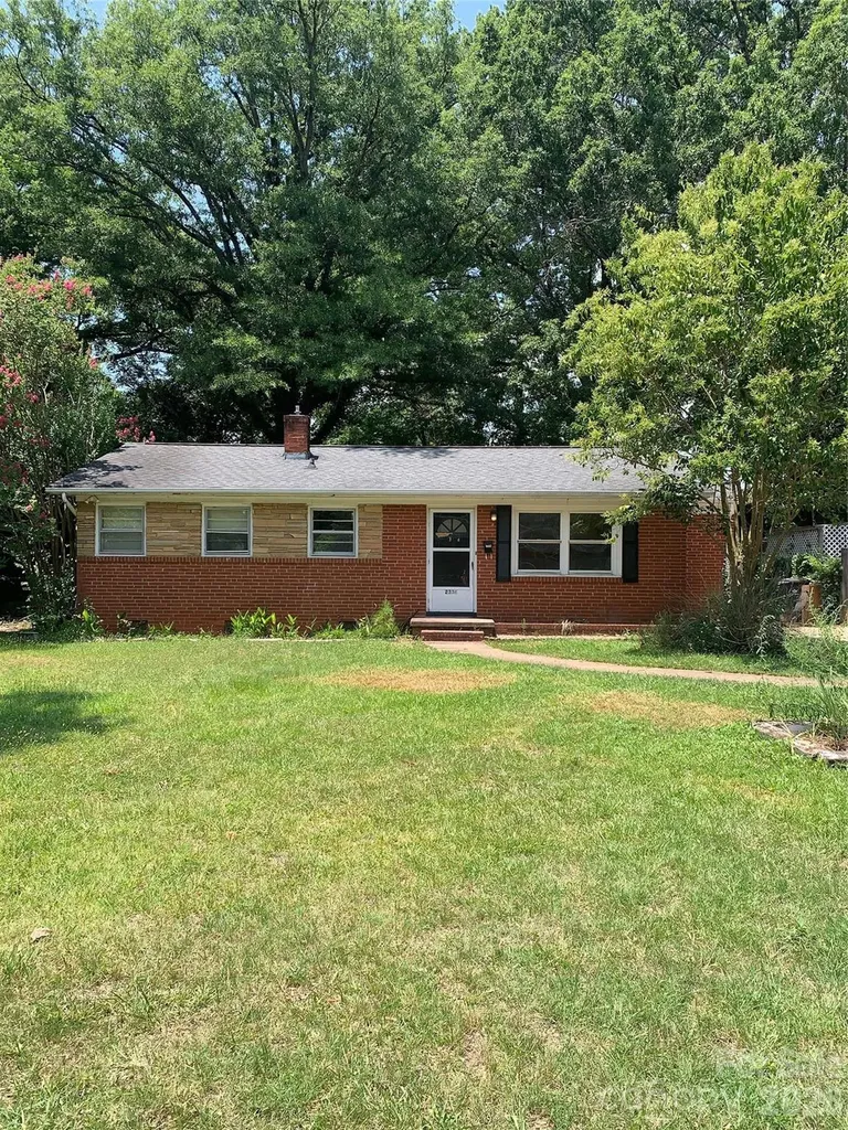 2336 Markham Court Charlotte NC 28205