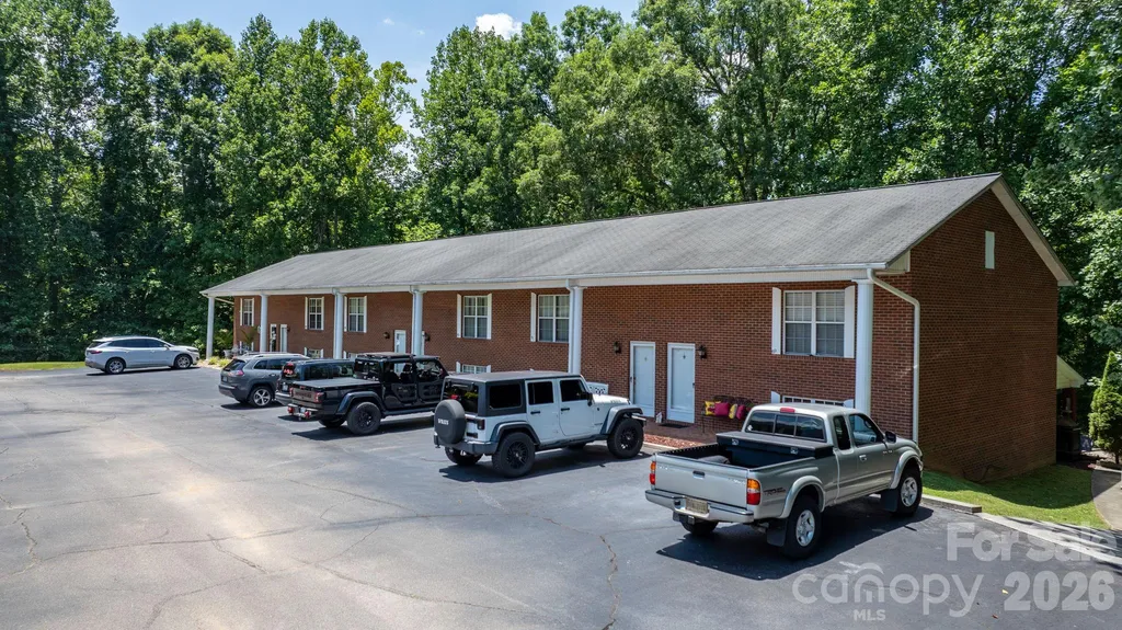 75 Laurelwood Drive Marion NC 28752