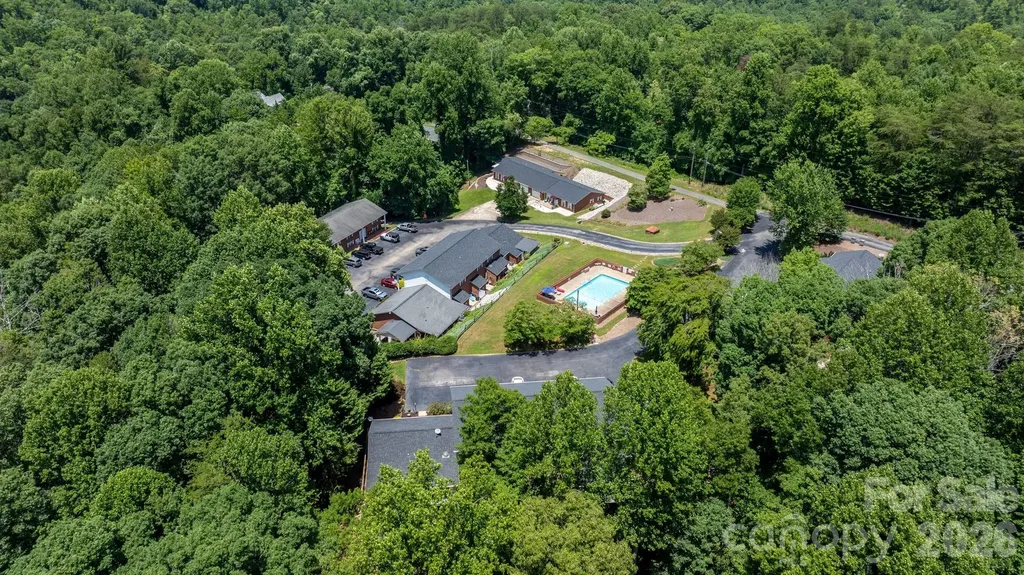 75 Laurelwood Drive Marion NC 28752