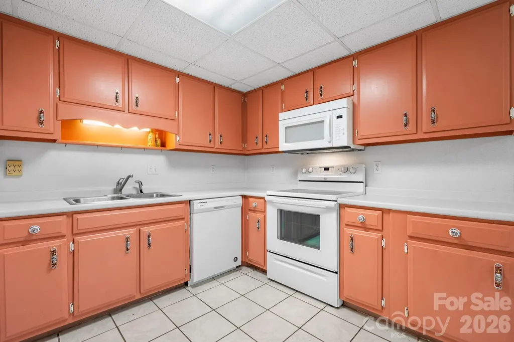75 Laurelwood Drive Marion NC 28752