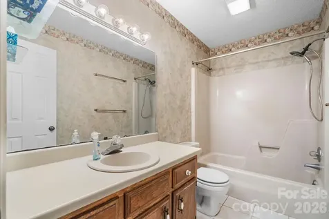 75 Laurelwood Drive Marion NC 28752