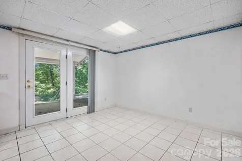 75 Laurelwood Drive Marion NC 28752