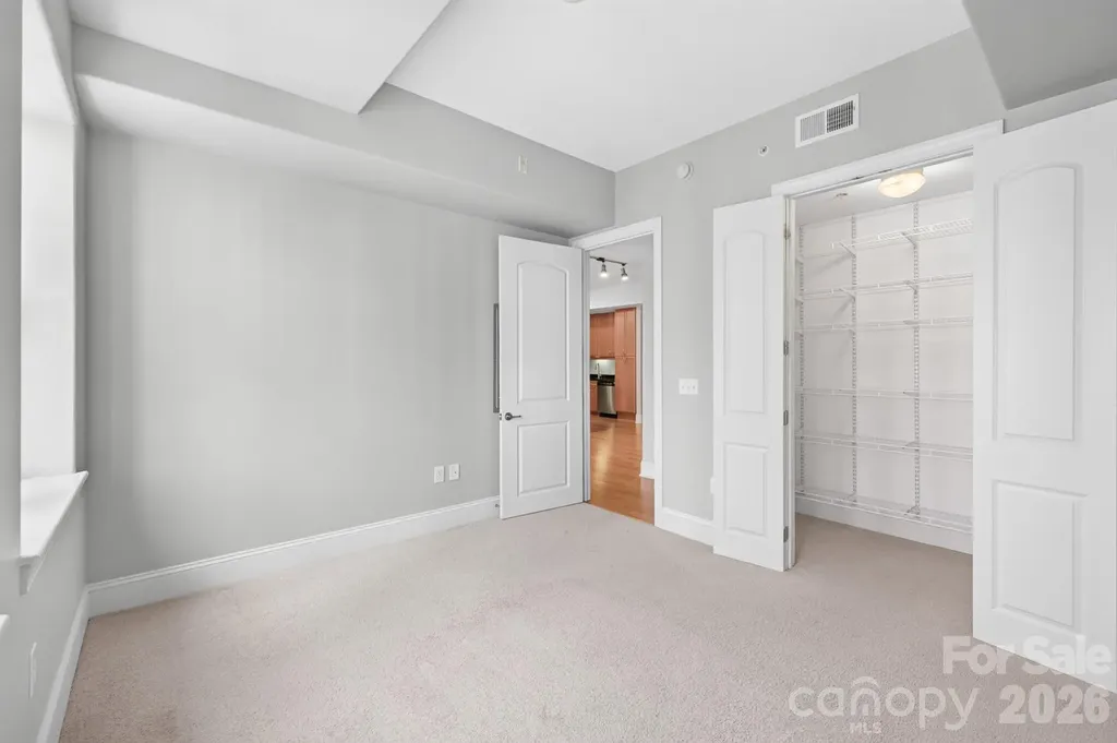 4620 Piedmont Row Drive Charlotte NC 28210