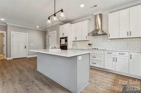 144 Reserve Drive Mocksville NC 27028