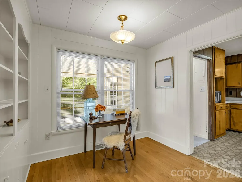 215 Varden Place Swannanoa NC 28778