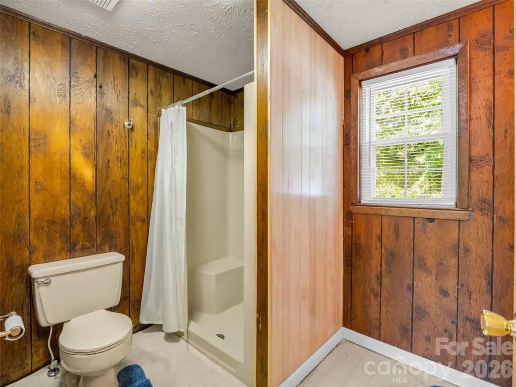 215 Varden Place Swannanoa NC 28778