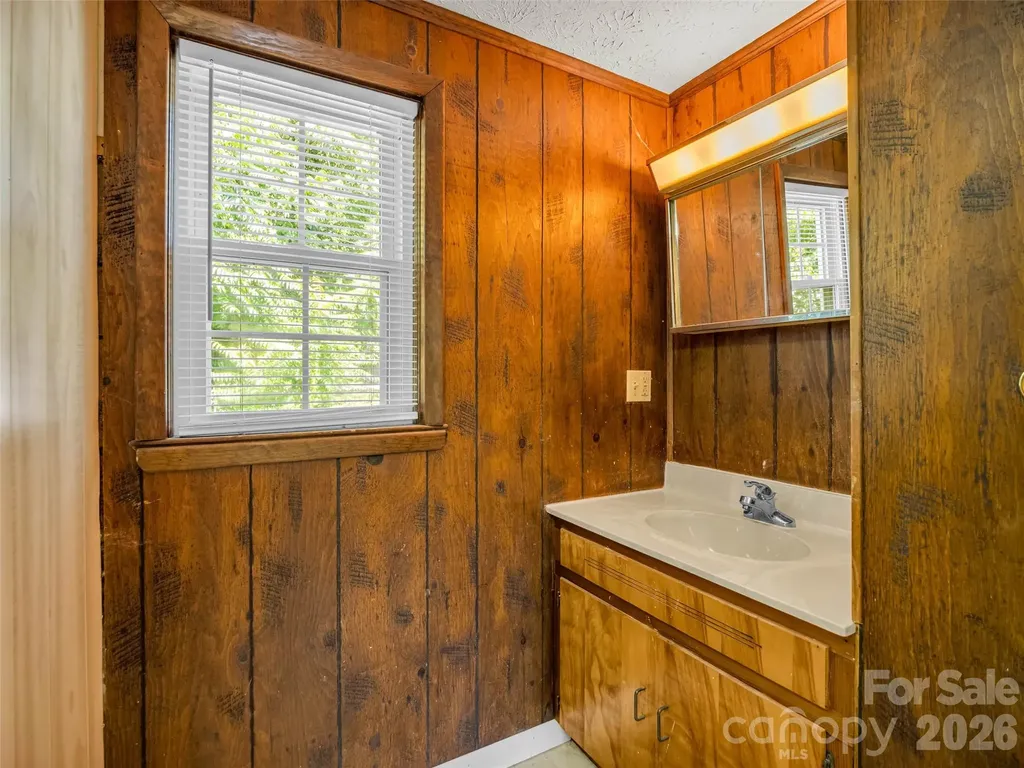 215 Varden Place Swannanoa NC 28778
