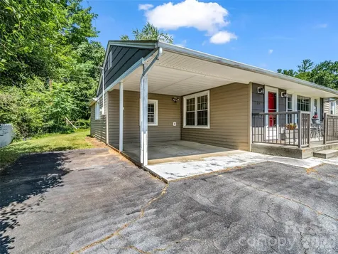 215 Varden Place Swannanoa NC 28778