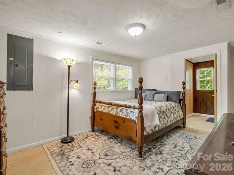 215 Varden Place Swannanoa NC 28778