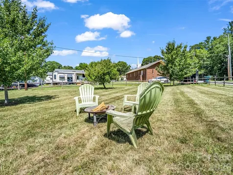 215 Varden Place Swannanoa NC 28778