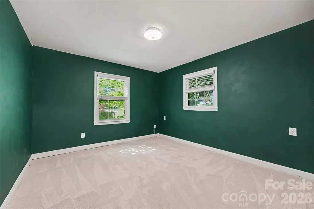 6207 Honegger Drive Charlotte NC 28211