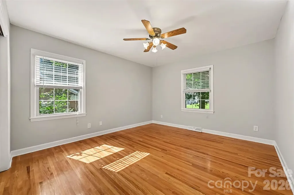 6207 Honegger Drive Charlotte NC 28211