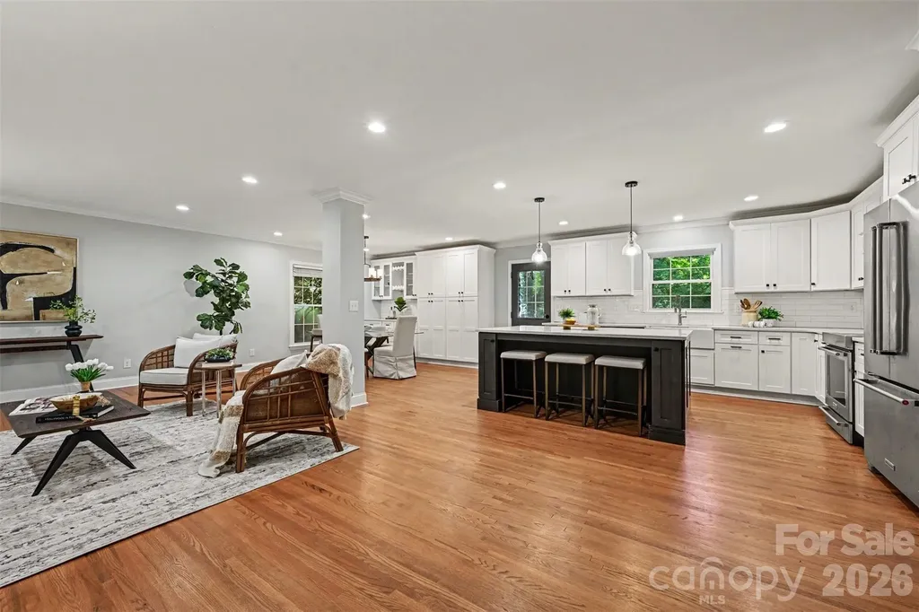 6207 Honegger Drive Charlotte NC 28211