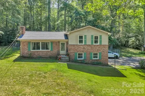 1199 Deer Park Lake Road Spruce Pine NC 28777
