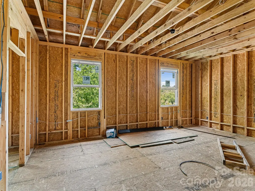 914 Newport Court Asheville NC 28806