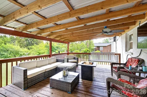 418 Powell Circle NE Lenoir NC 28645