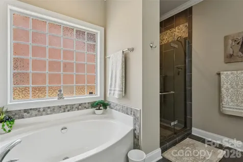 136 Turnberry Drive Mocksville NC 27028