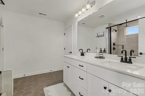 14125 Glaswick Drive Charlotte NC 28278