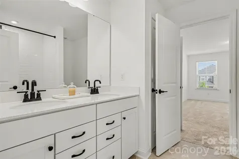 14125 Glaswick Drive Charlotte NC 28278