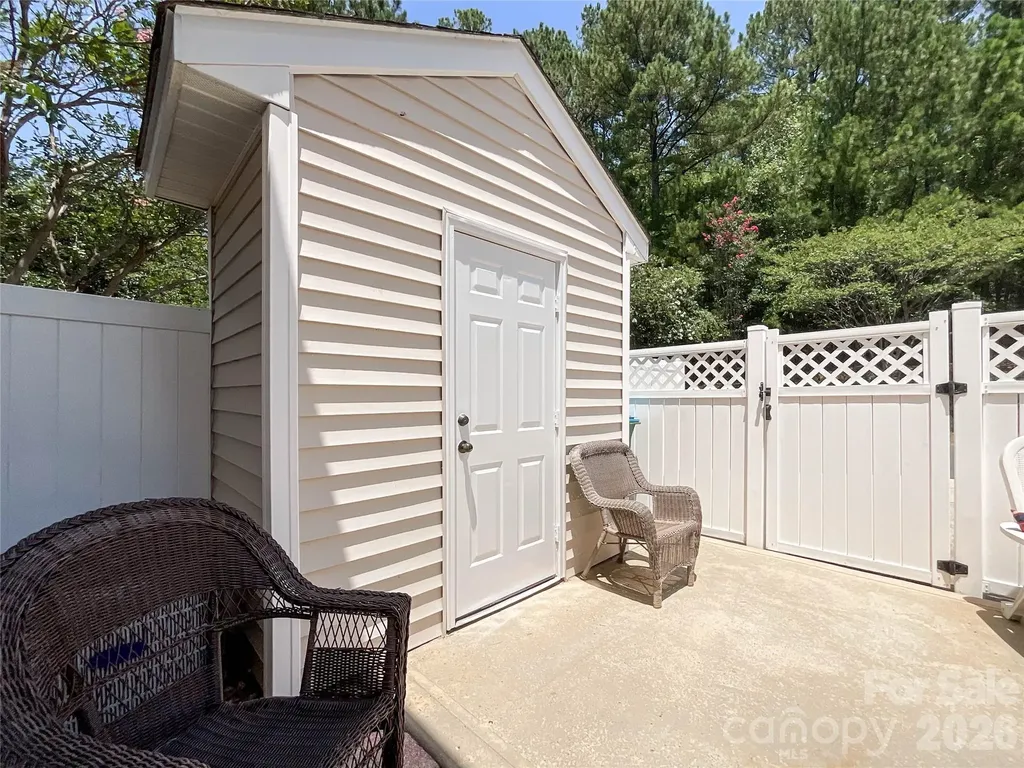 3901 #D Christine Lane Waxhaw NC 28173