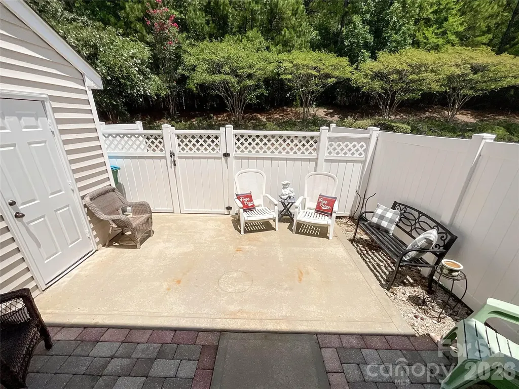 3901 #D Christine Lane Waxhaw NC 28173