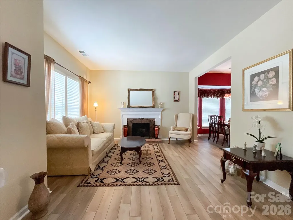 3901 #D Christine Lane Waxhaw NC 28173