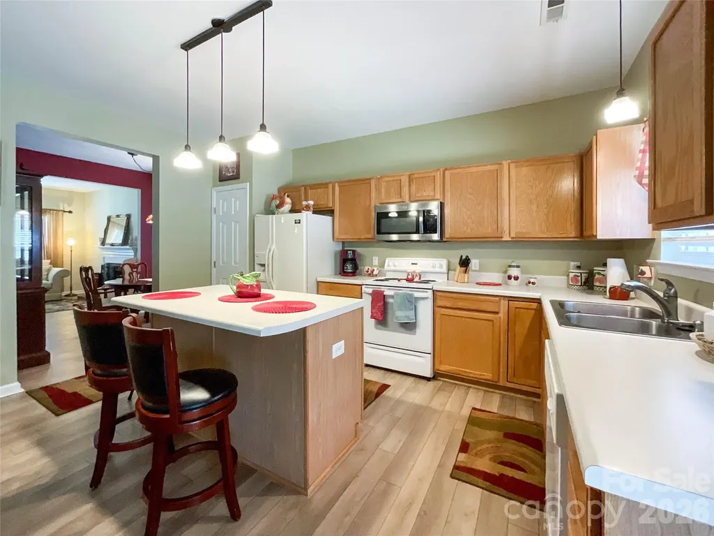 3901 #D Christine Lane Waxhaw NC 28173