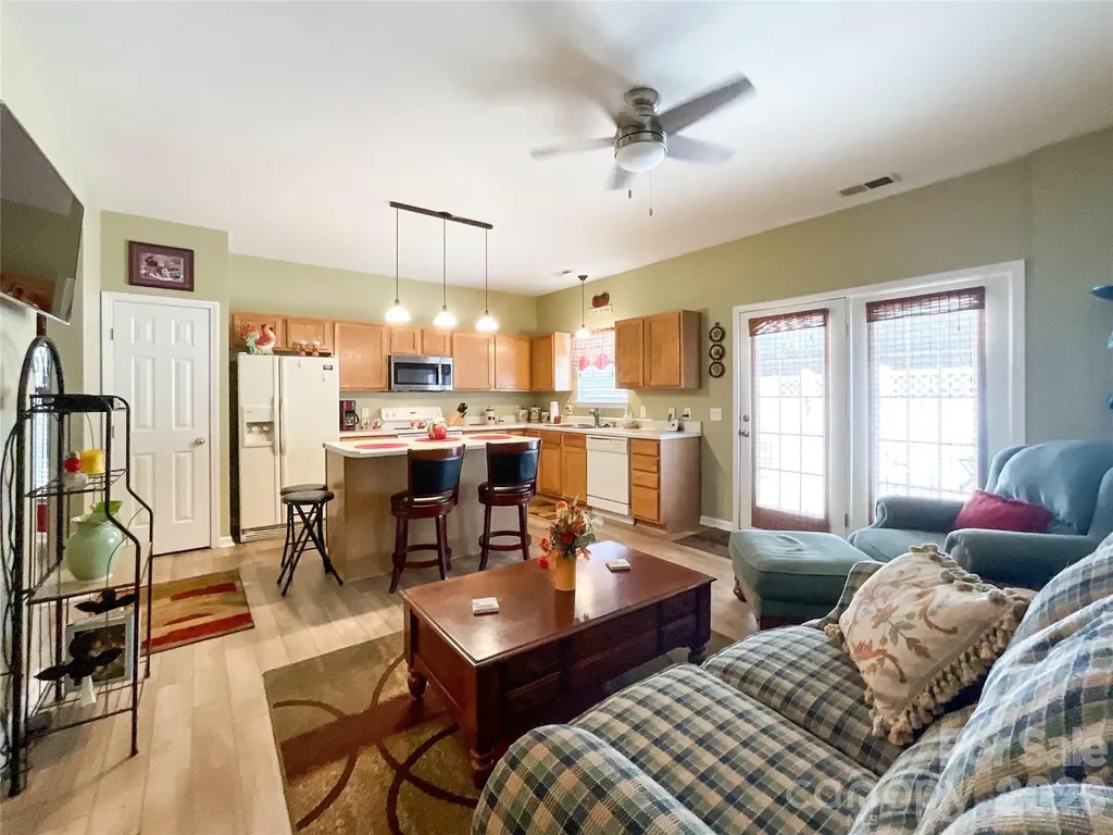 3901 #D Christine Lane Waxhaw NC 28173