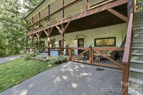 2 Coneflower Court Black Mountain NC 28711