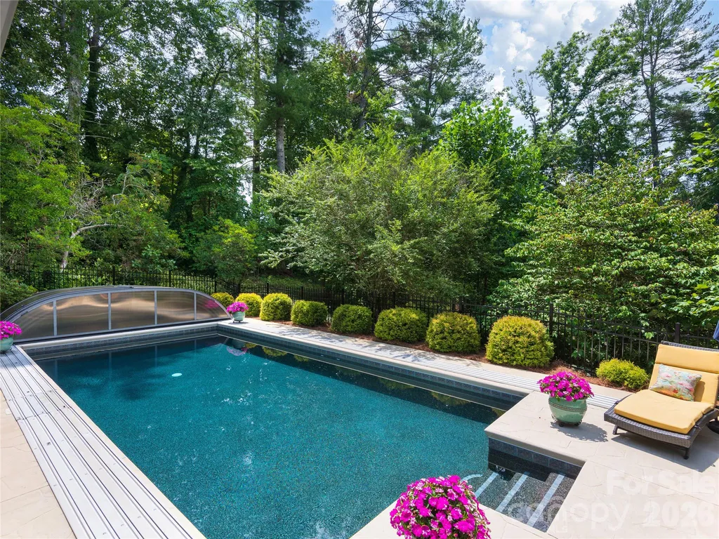 1071 Linkside Drive Hendersonville NC 28739