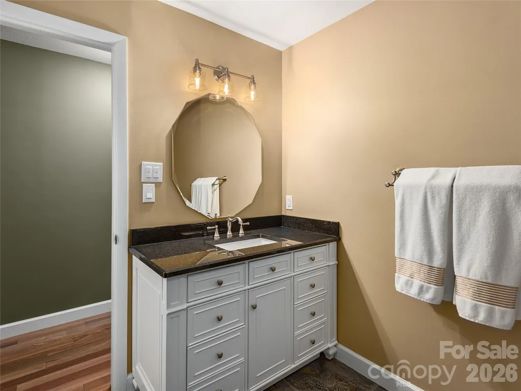 1071 Linkside Drive Hendersonville NC 28739