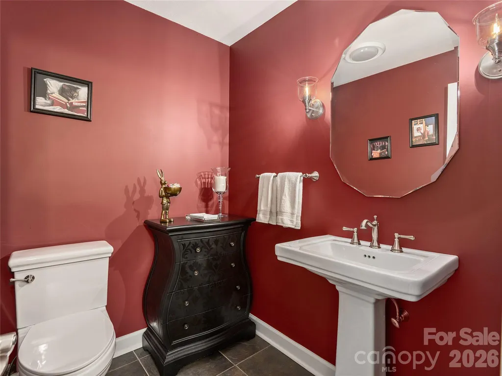 1071 Linkside Drive Hendersonville NC 28739