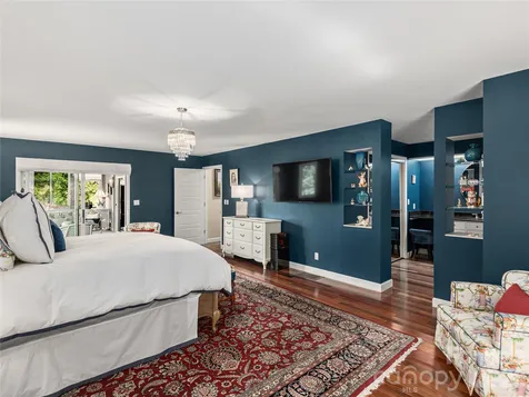 1071 Linkside Drive Hendersonville NC 28739