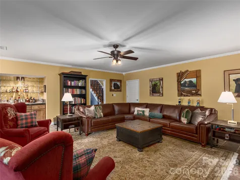 1071 Linkside Drive Hendersonville NC 28739
