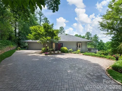 1071 Linkside Drive Hendersonville NC 28739