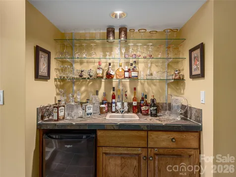 1071 Linkside Drive Hendersonville NC 28739