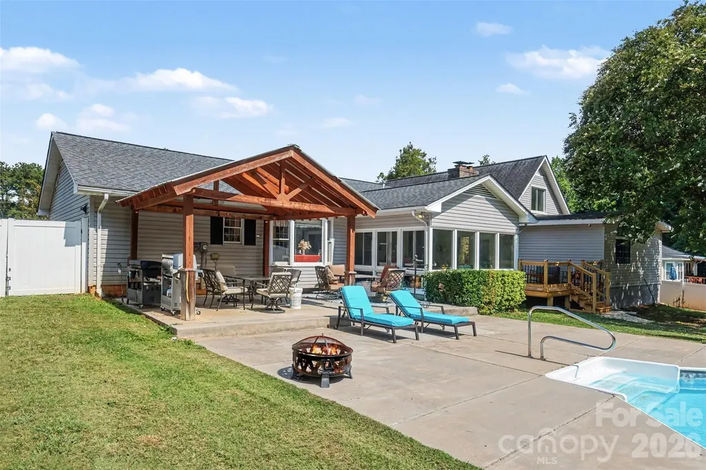 220 Roger Drive Salisbury NC 28147