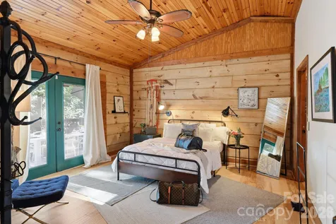 619 Leisure Lane Burnsville NC 28714