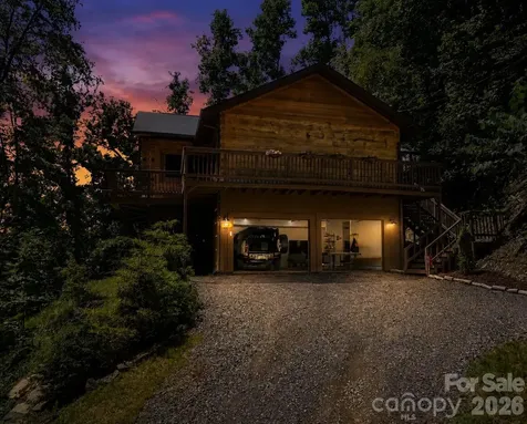 619 Leisure Lane Burnsville NC 28714