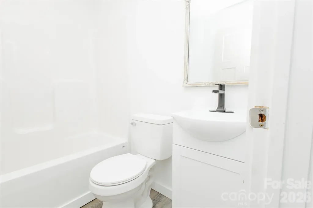 245 Carolina Avenue Forest City NC 28043