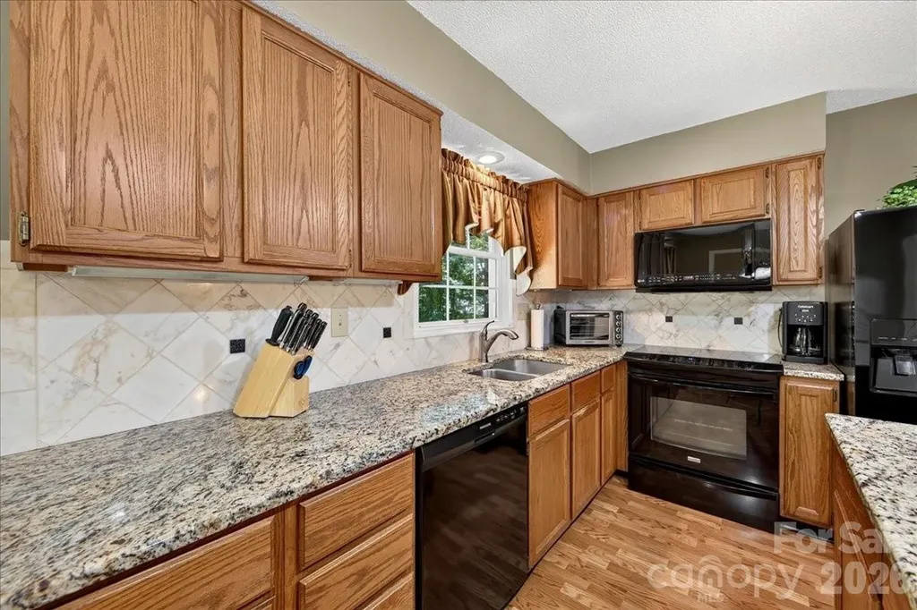 505 Glen Ellyn Court Charlotte NC 28213