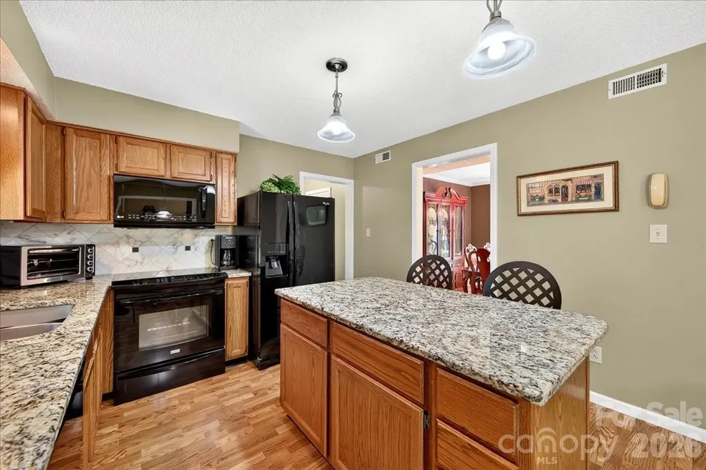 505 Glen Ellyn Court Charlotte NC 28213