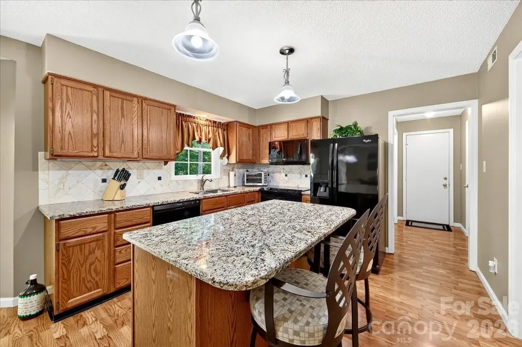 505 Glen Ellyn Court Charlotte NC 28213