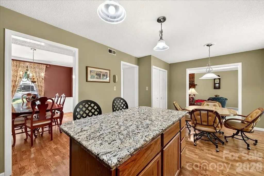 505 Glen Ellyn Court Charlotte NC 28213