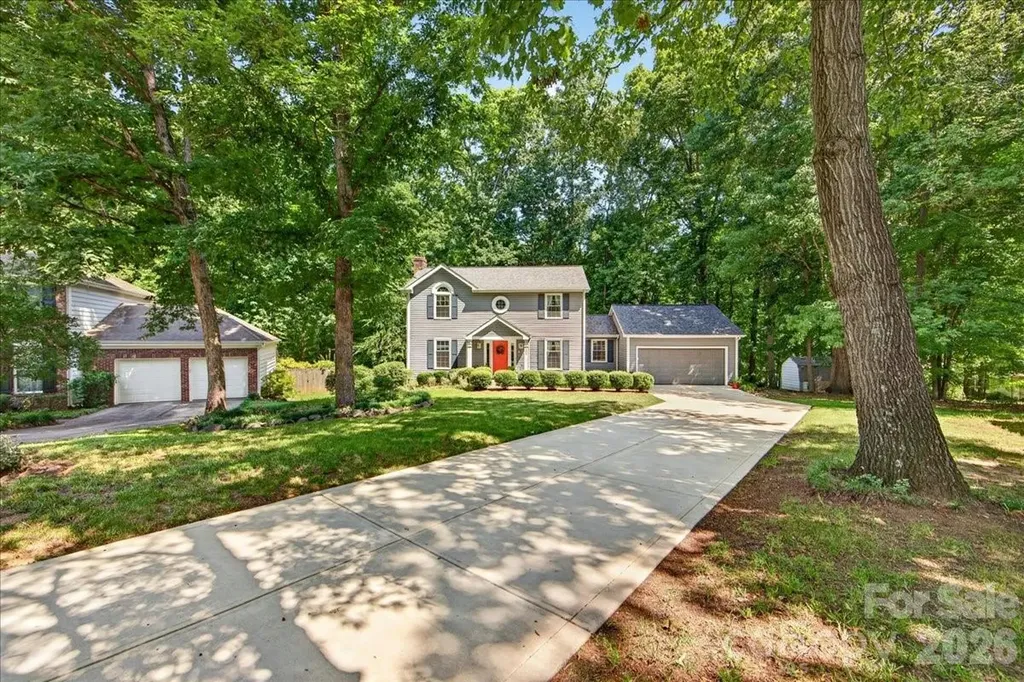 505 Glen Ellyn Court Charlotte NC 28213