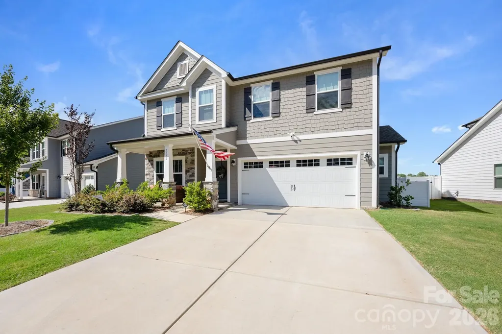5080 Mooreland Oaks Way Mount Holly NC 28120