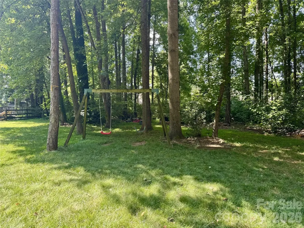 5335 Springdale Avenue Charlotte NC 28227