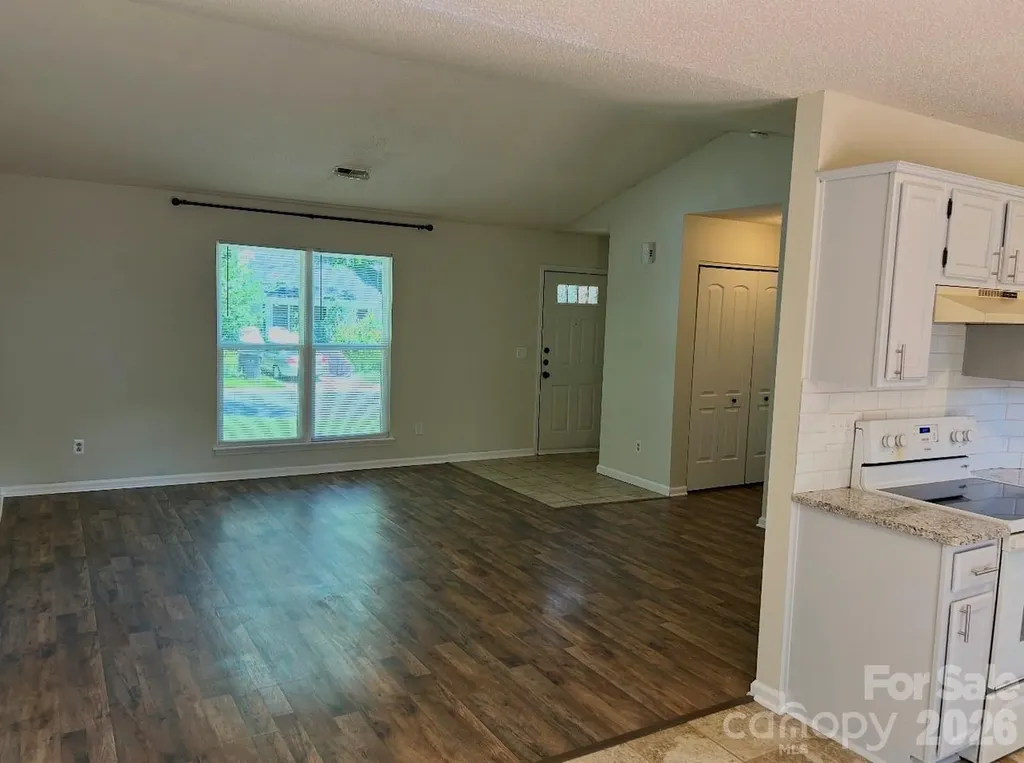 3301 Braewick Place Charlotte NC 28227