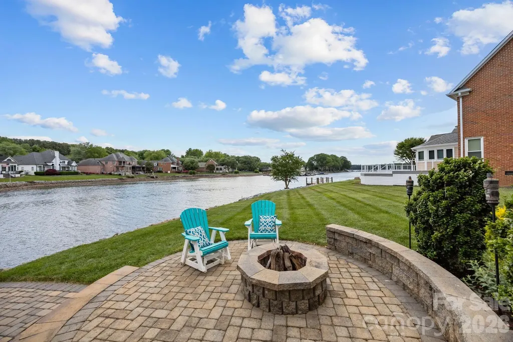 7322 Swansea Lane Cornelius NC 28031