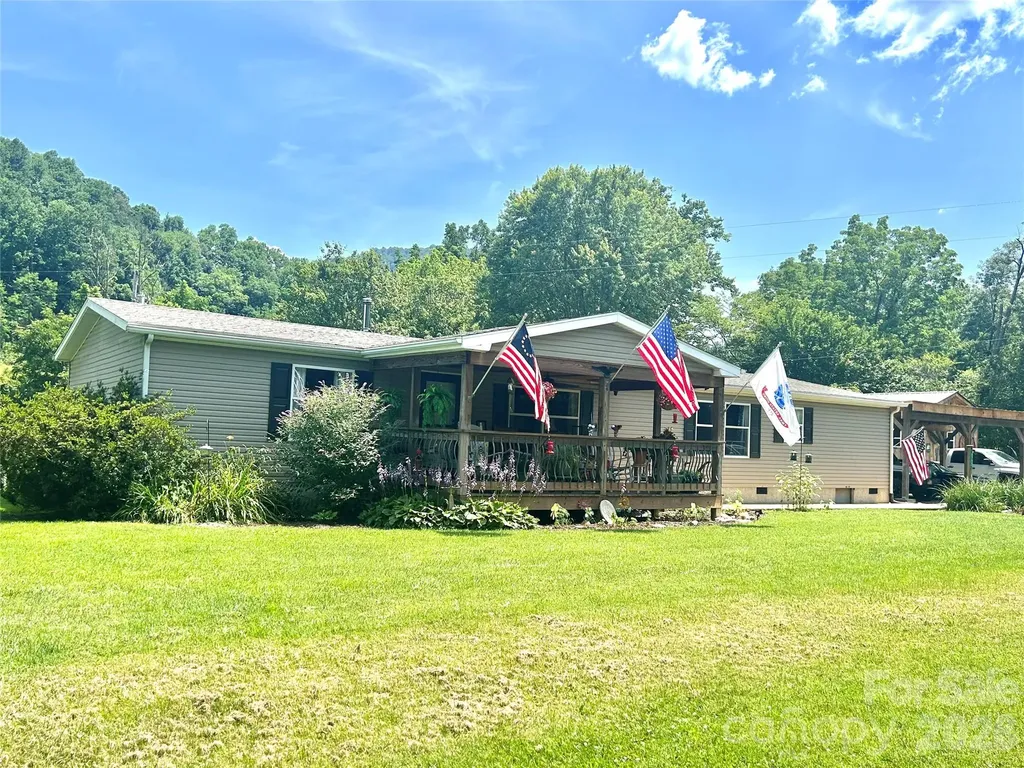 10755 Nc 209 Highway Hot Springs NC 28743